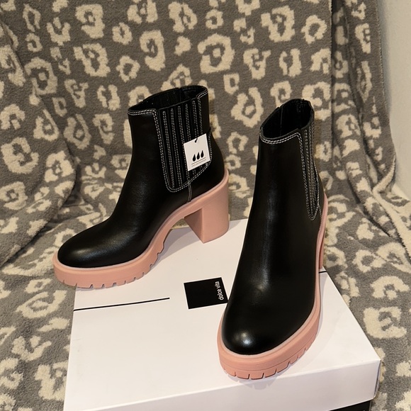 Dolce Vita Caster H2O Booties Leather New 💯 Waterproof - Picture 16 of 17